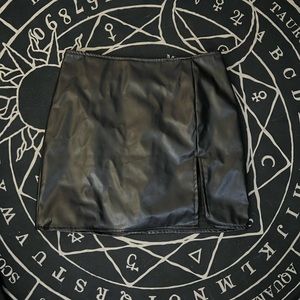 Fashion Nova - Faux Leather Mini Skirt - Size S - BNWT